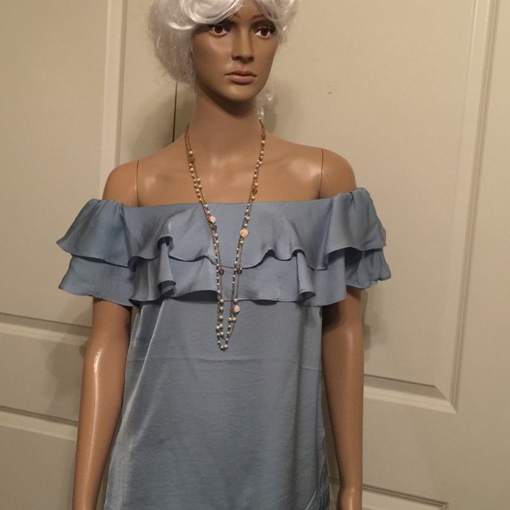 Eva Longoria Womens M Ruffled Off the Shoulder